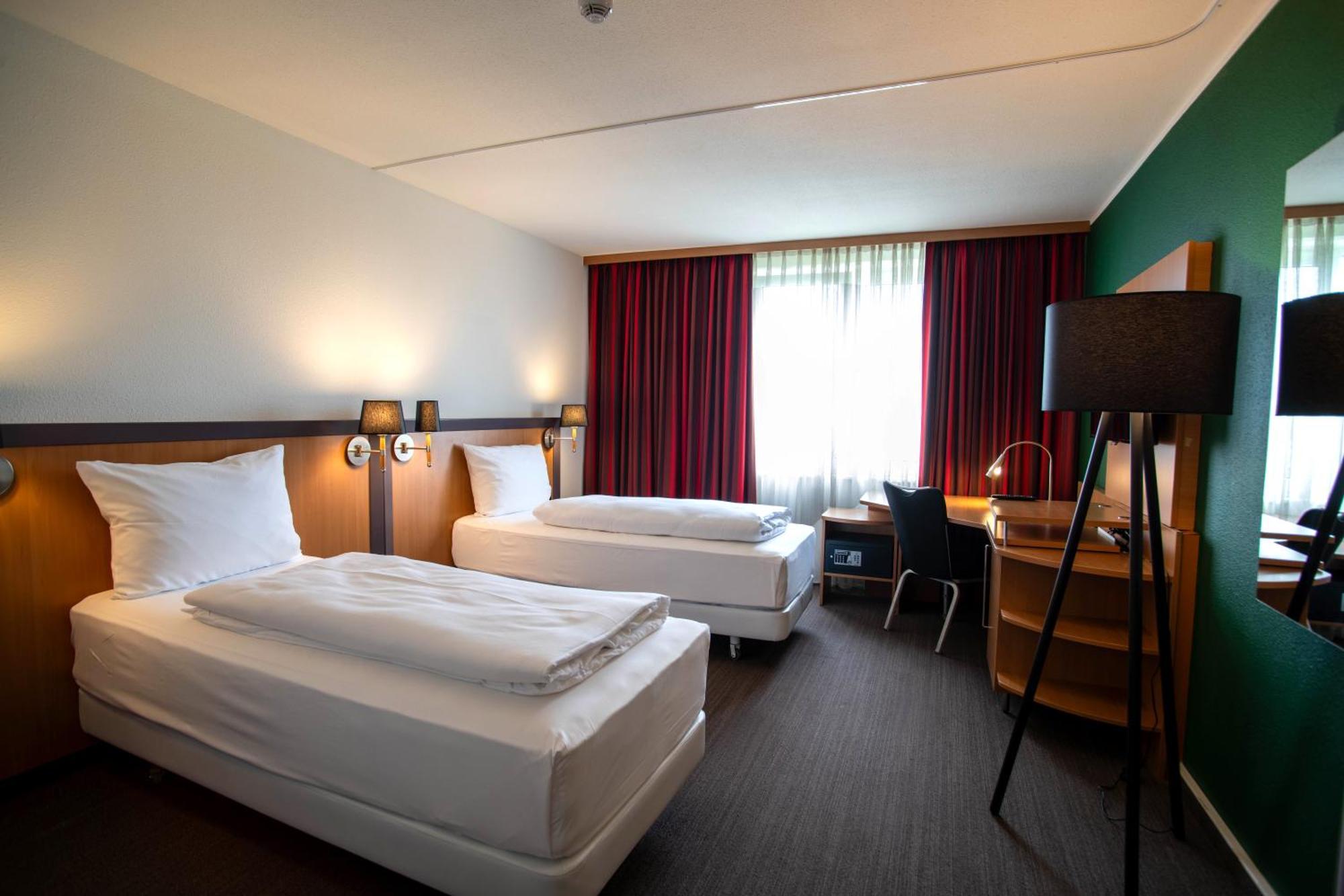 Best Western Conference Airporthotel Frankfurt Moerfelden Exterior photo