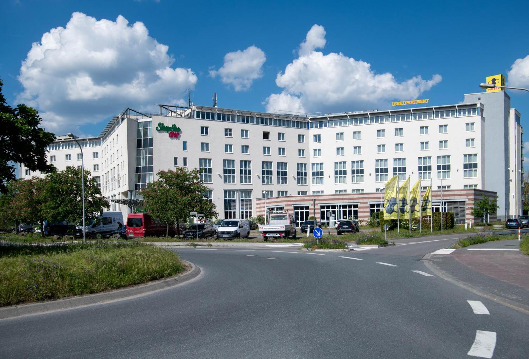 Best Western Conference Airporthotel Frankfurt Moerfelden Exterior photo